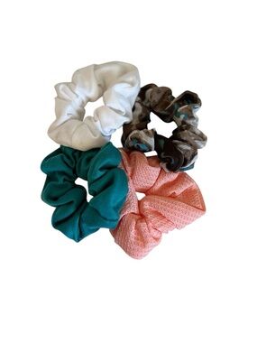 Set of 4 Mixed Color Hair Scrunchies NWOT